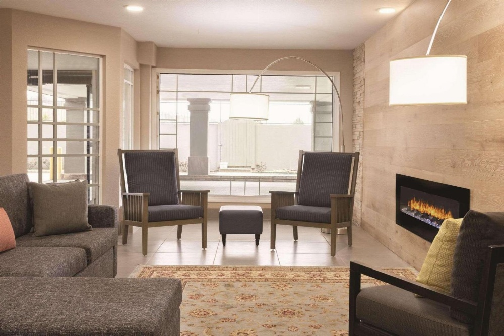 Country Inn & Suites by Radisson, North Little Rock, AR Main image